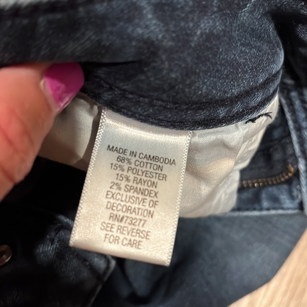 Jeans - Picture 5 of 5